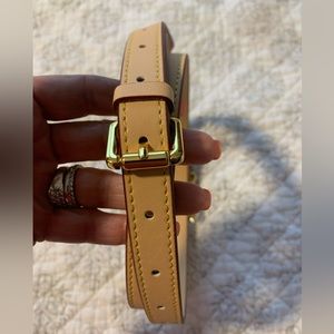 Crossbody Leather Strap